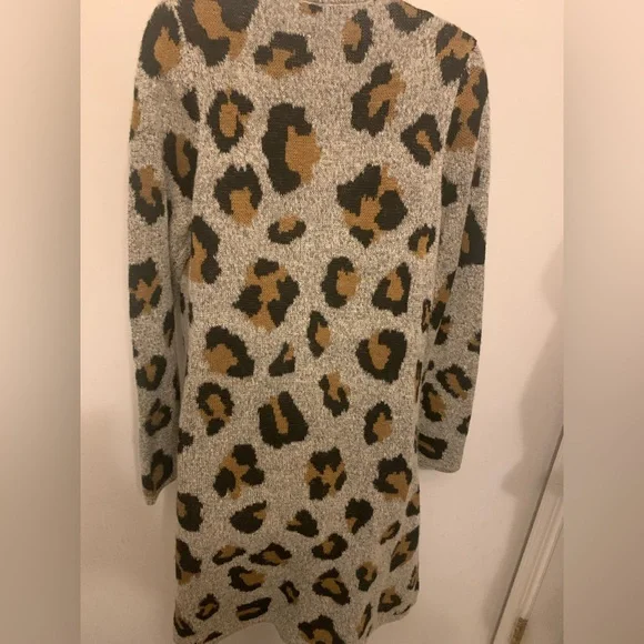 NWOT Apt 9 Animal Print Long Open Front Cardigan Sz Medium - Picture 4 of 10